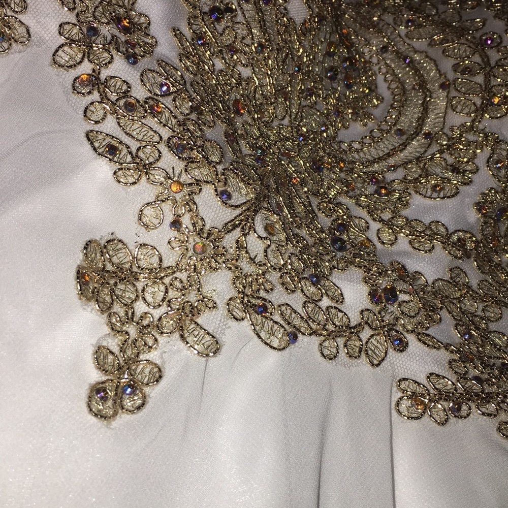 Dress - Picture 3 of 5